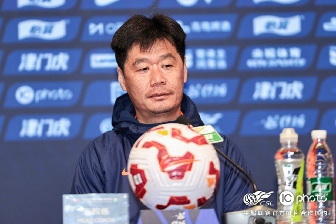 李霄鵬：希望明天比賽能打出一些新的東西，取得一個好的結果