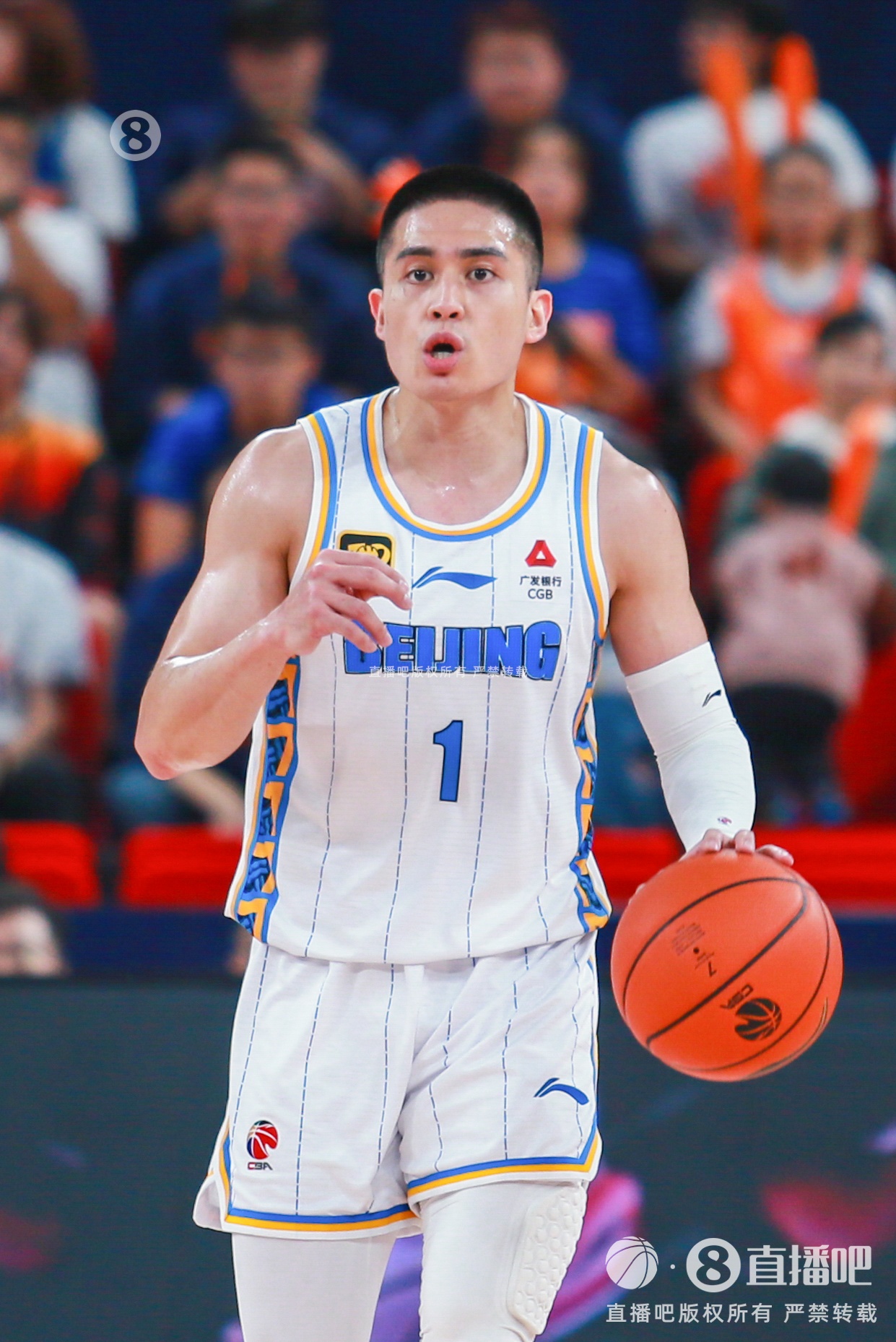 拼盡全力！陳盈駿14中8空砍全隊(duì)最高26分外加5板6助 三分8中4