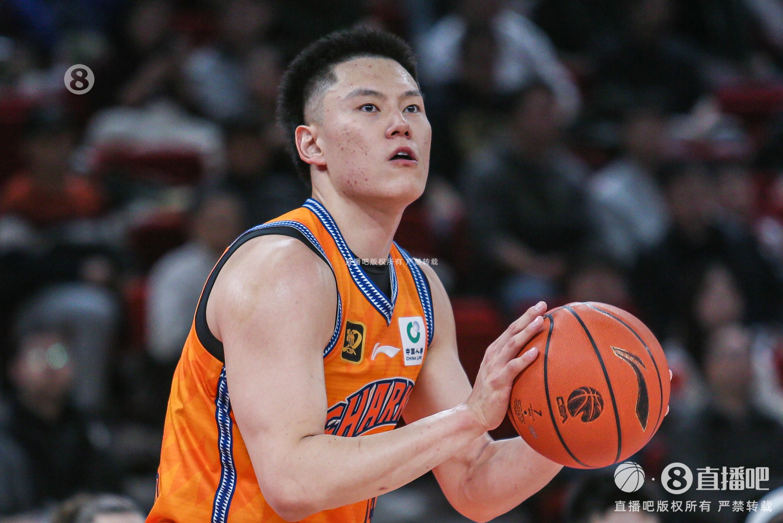 打得還可以！李弘權(quán)12中7&4記三分拿下18分6板1助3斷