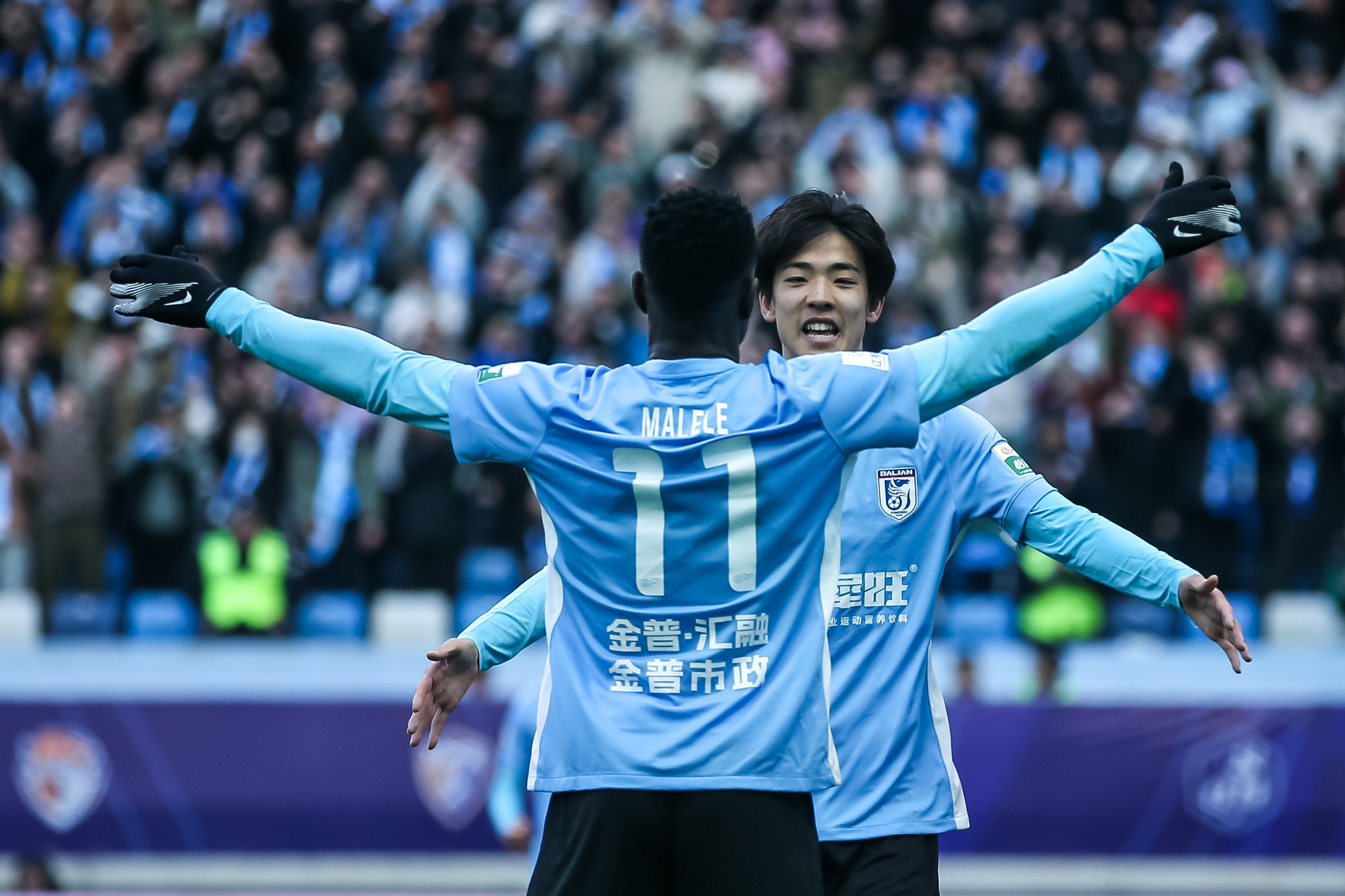 青春風暴刮起來！19歲朱鵬宇&18歲王鈺棟處子球 19歲李新翔1射2傳